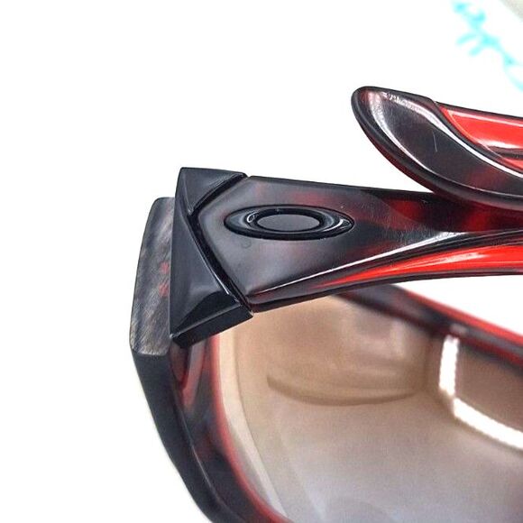 Oakley DISOBEY Tortoise Shell Frame Sunglasses w/ Case & Microfiber Cleaning Bag main image 6